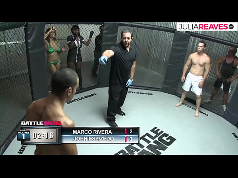 ❤️ Ultimate Fighter ringde bir kavgadan hemen sonra bir numara kızı sikikleri ❤️ Porno bizde ❌️